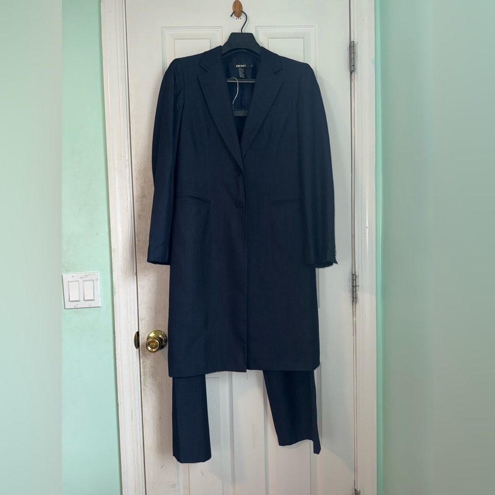 DKNY Women’s Pant Suit Set, Blue, Size 8